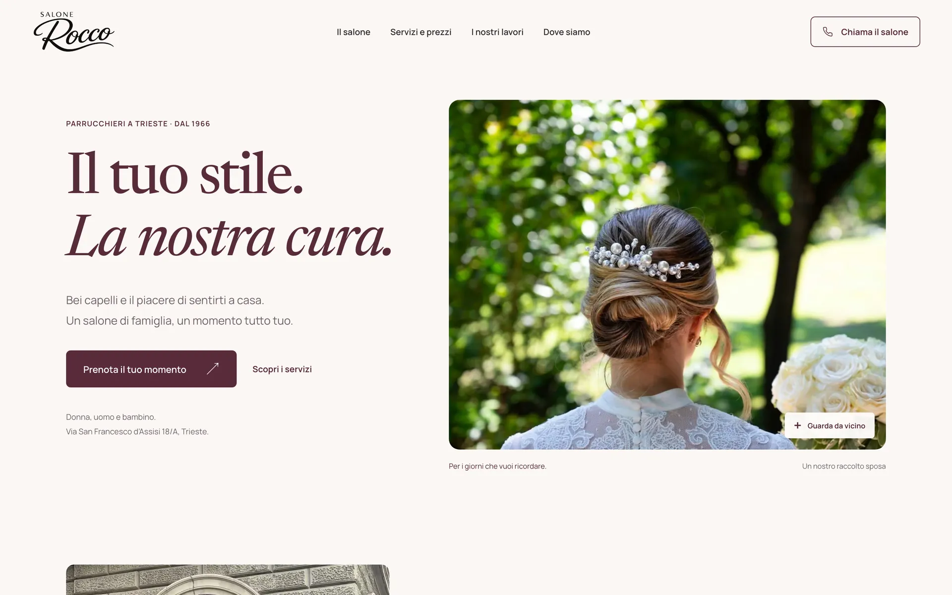 Home page del sito di Salone Rocco: titolo «Il tuo stile. La nostra cura.» accanto alla foto di un’acconciatura da sposa.